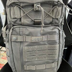 Vanquest Trident Backpack